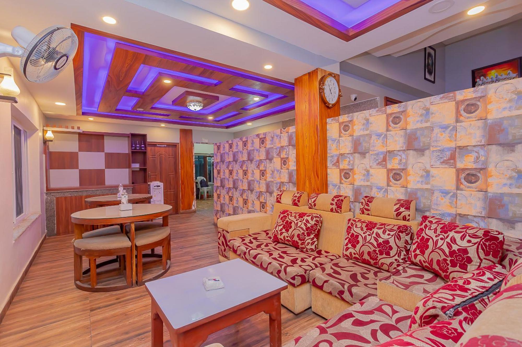 Oyo 799 Hotel Tik Tok Pvt Ltd. Katmandu Zewnętrze zdjęcie