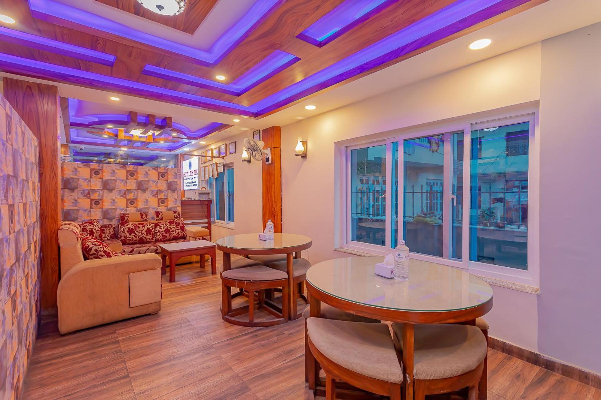 Oyo 799 Hotel Tik Tok Pvt Ltd. Katmandu Zewnętrze zdjęcie