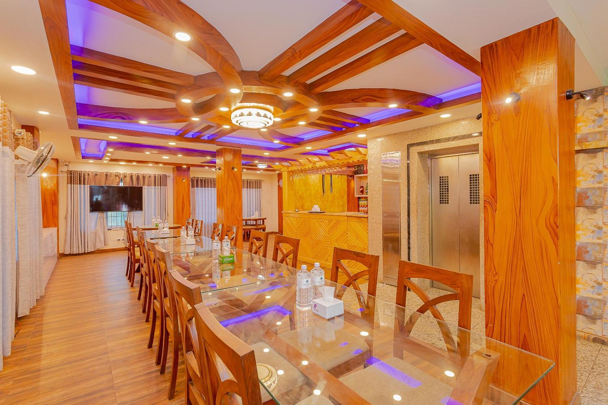 Oyo 799 Hotel Tik Tok Pvt Ltd. Katmandu Zewnętrze zdjęcie