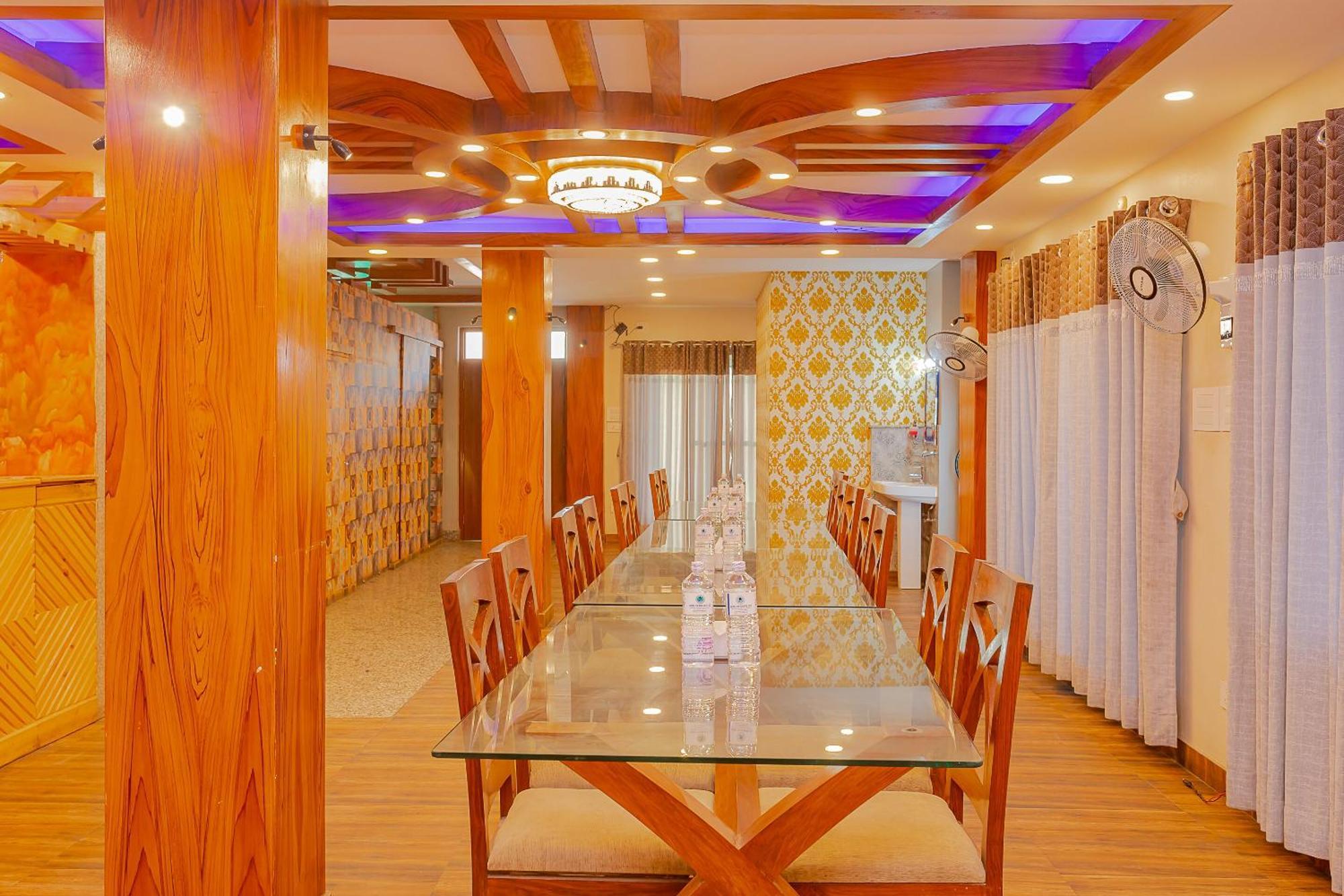 Oyo 799 Hotel Tik Tok Pvt Ltd. Katmandu Zewnętrze zdjęcie